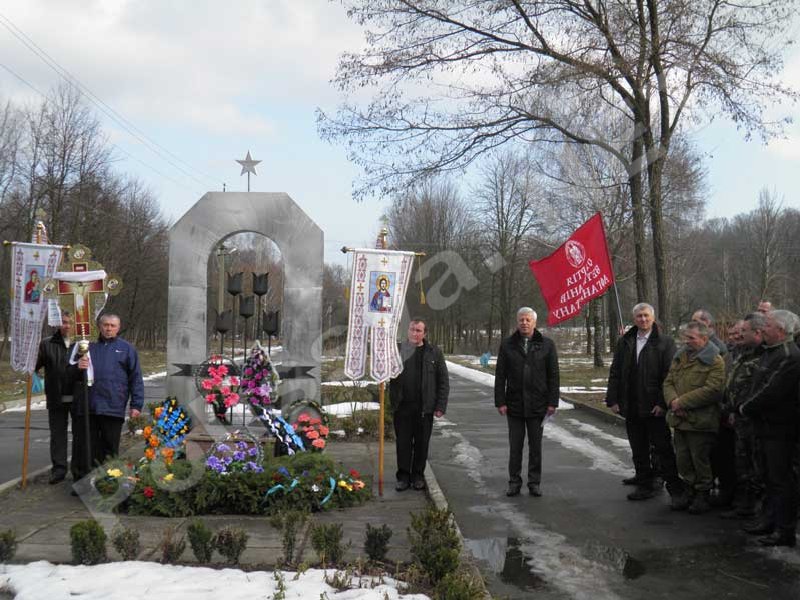 У Володимирці вшанували воїнів-афганців У Володимирці вшанували воїнів-афганців