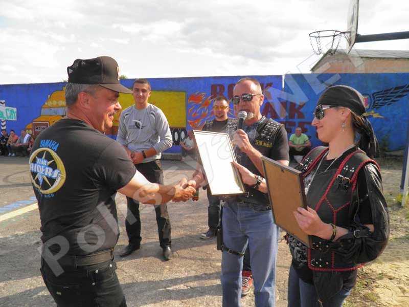Зліт байкерів у Рафалівці: відродження традицій