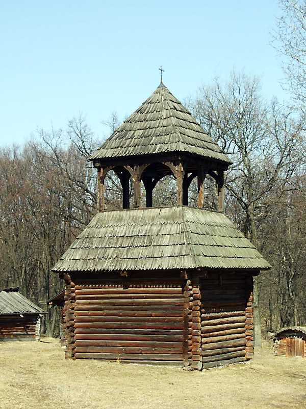 Дзвіниця із с. Великий Жолудськ (м. Київ, музей Пирогово)