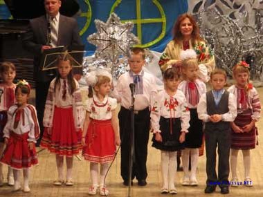 Х Кузнецовський міський фестиваль колядок і щедрівок «Ой, радуйся, земле». 